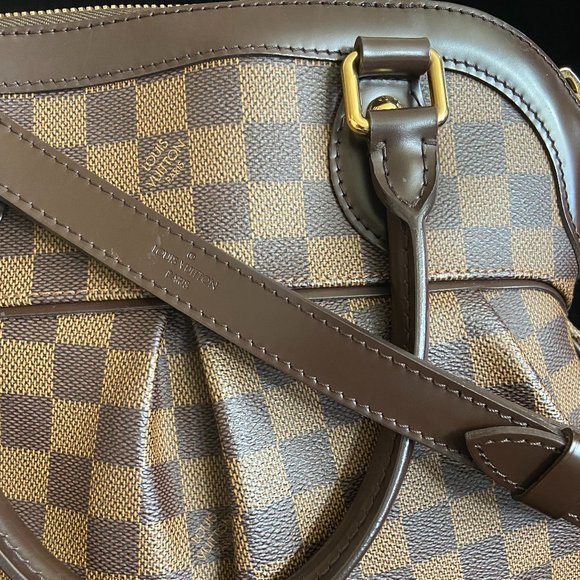 *Sold Louis Vuitton Damier Ebene Trevi (PM) - Picture 3 of 16